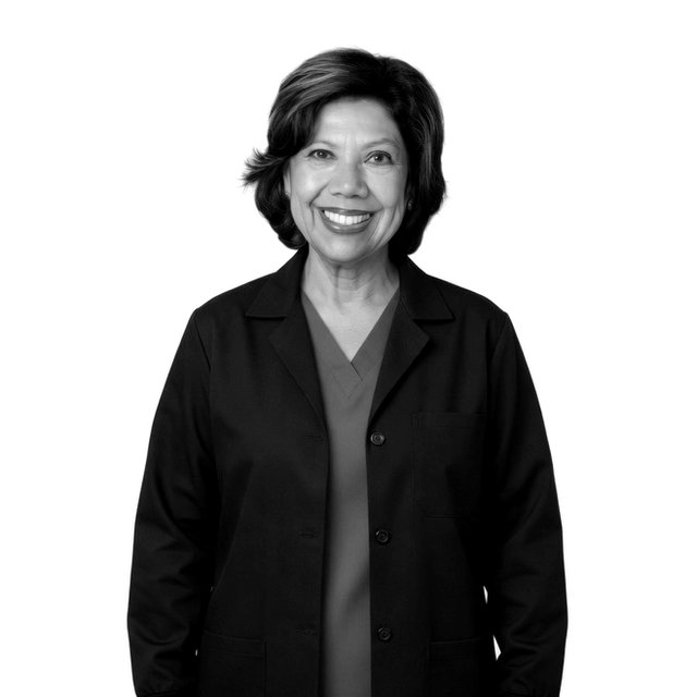 Carolina De Figeac, RRDH — Restorative Registered Dental Hygienist at Spinel Dental Hamilton
